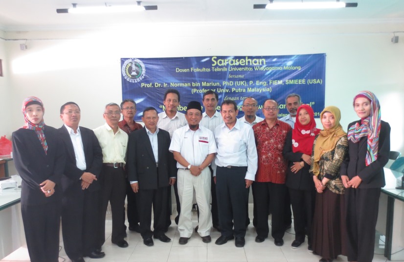 Prof Norman Mariun, bersama sivitas akademika Universitas Widyagama Malang
