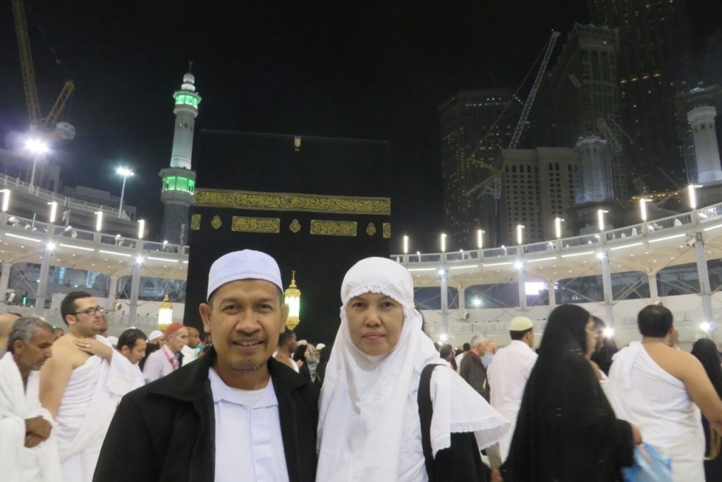 Penulis bersama istri