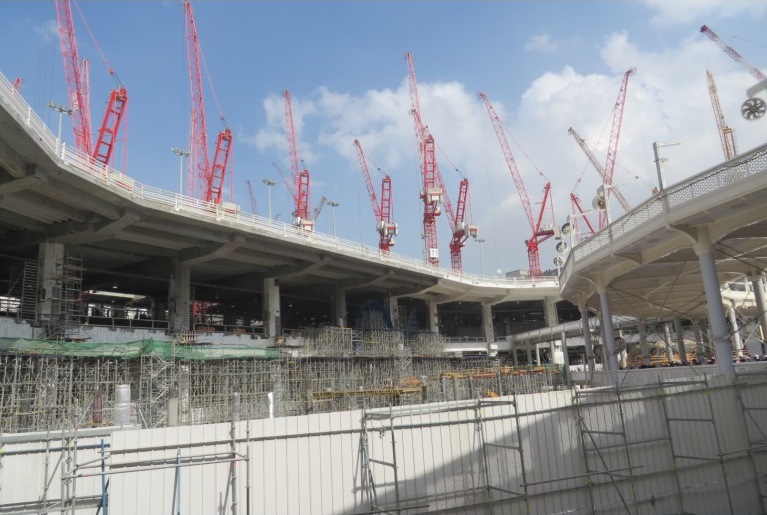 Renovasi lantai 2 dan 3 masjid Haram, Mekah (koleksi pribadi)