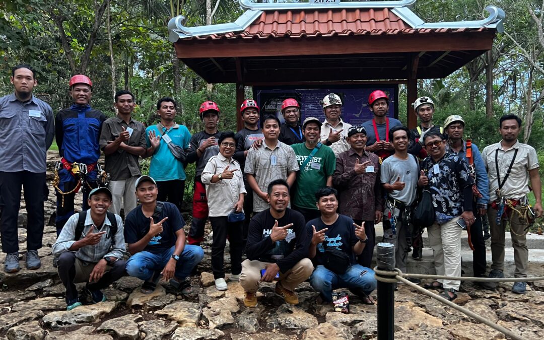 Empat Putra Daerah Sidodadi Lulus Sertifikasi Nasional Pemandu Goa, Bukti Nyata Sinergi UWG dan Komunitas Konservasi