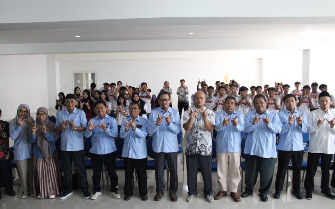 Kunjungan Edukatif SMK Widya Gama ke Universitas Widya Gama Malang: Rektor Tegaskan Kuliah Jadi Kunci Putus Mata Rantai Keterbatasan