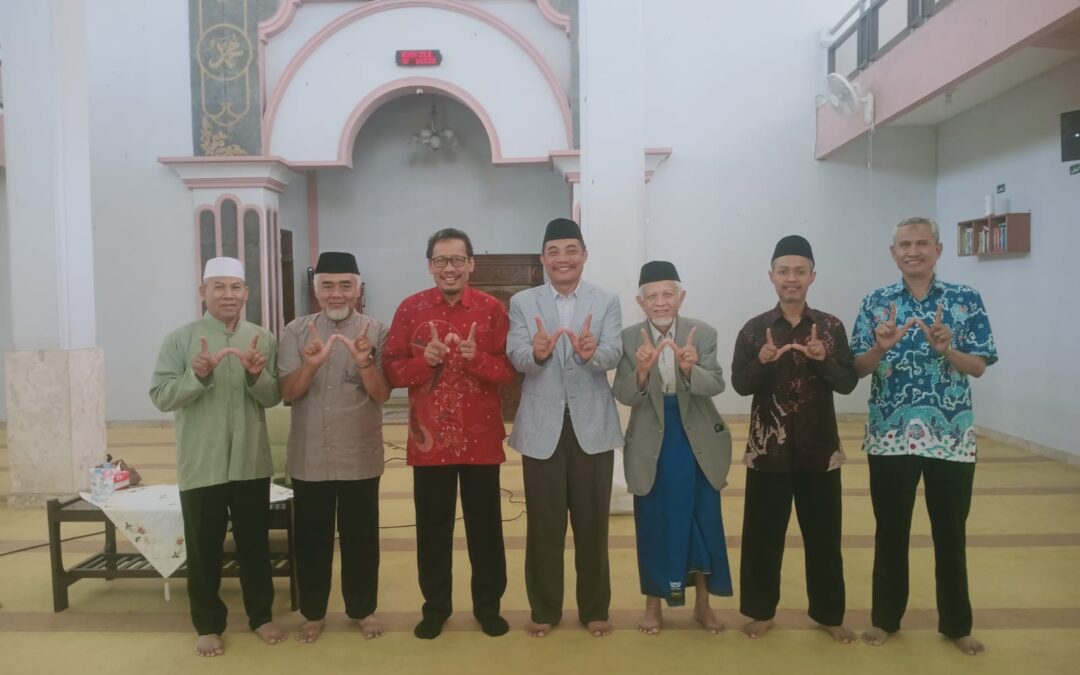 “Tak Sekadar Kampus!” UWG Malang Gaungkan Gerakan Kebersihan dan Kesucian sebagai Bekal Akhirat