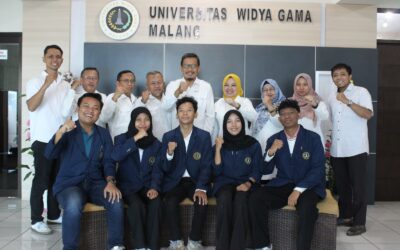 Rektor UWG Lepas Kontingen PEKSIMIDA 2026, Kobarkan Semangat Mahasiswa Harumkan Nama Kampus di Ajang Seni Jawa Timur