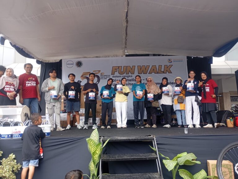 Ribuan Keluarga Besar Widya Gama Bersatu! FUN WALK 2026 Banjir 200 Lebih Hadiah dan Voucher Umrah
